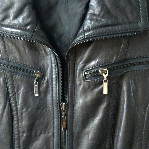 Jones New York Leather Jacket - Picture 4 of 11